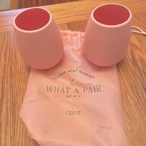 New Odeme silicone pink wine glasses